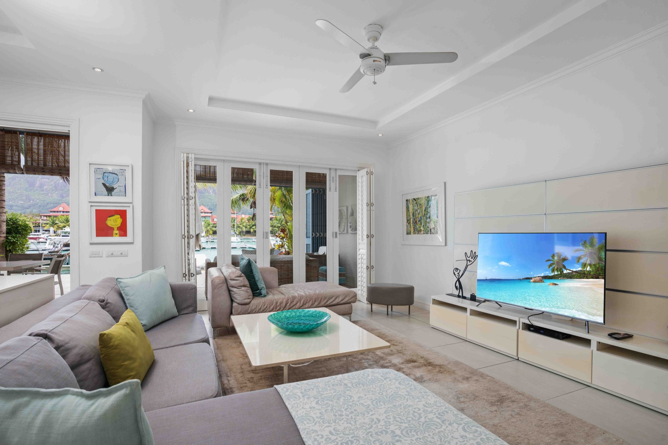 M159_living-room.jpg