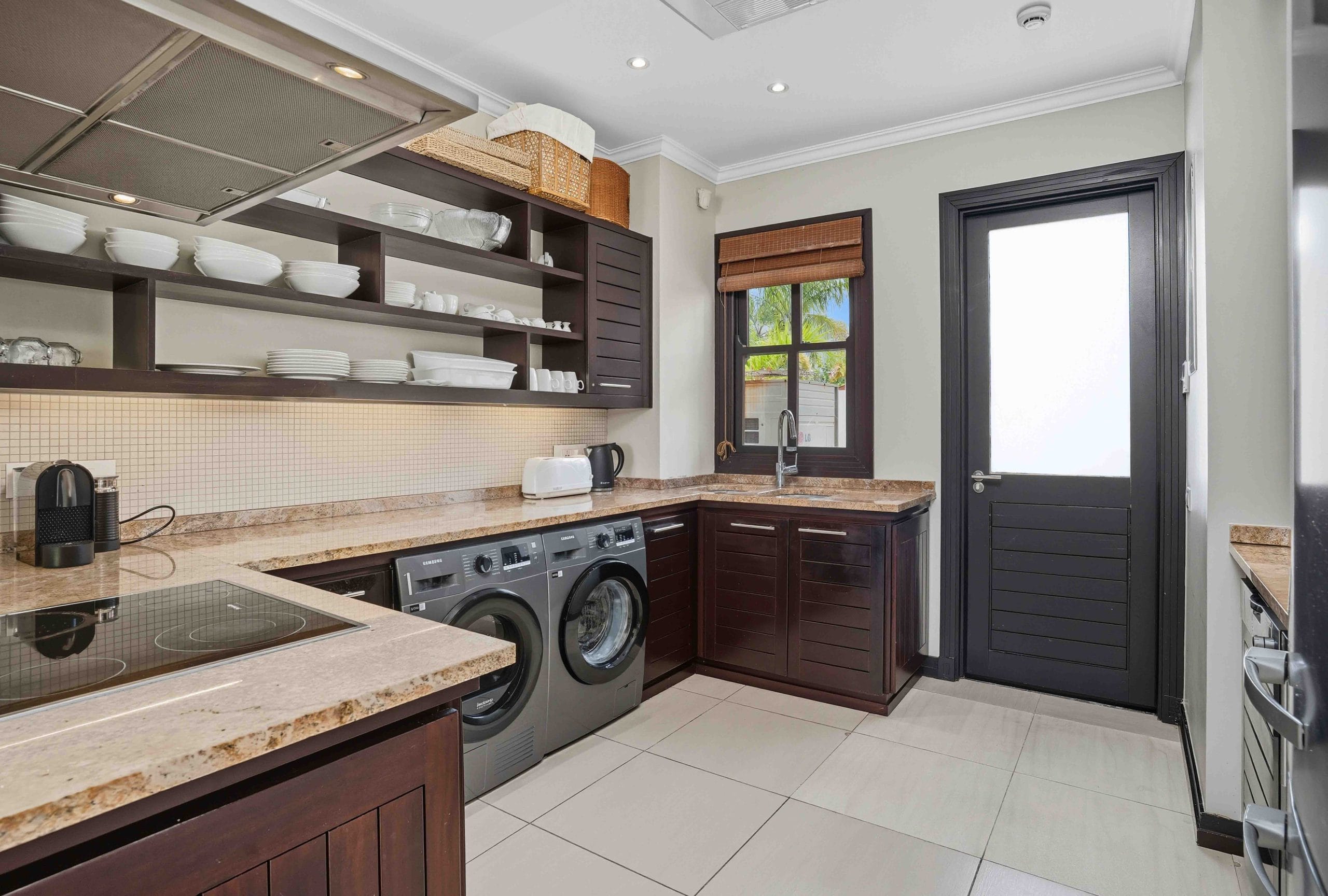 M172_kitchen.jpg