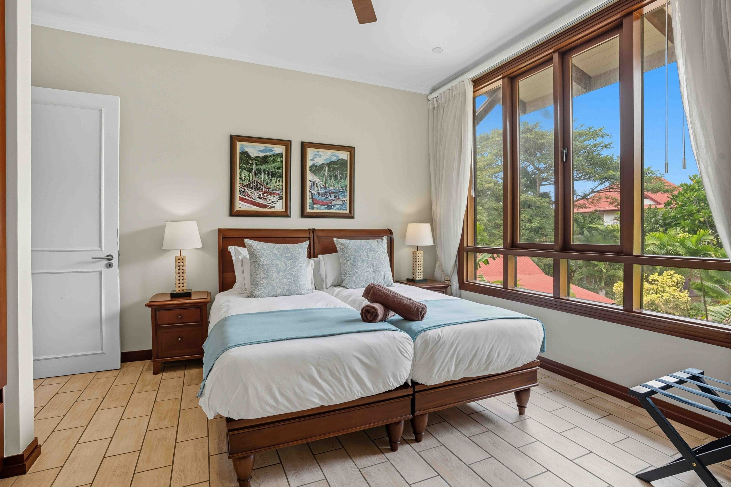 M65_bedroom.jpg