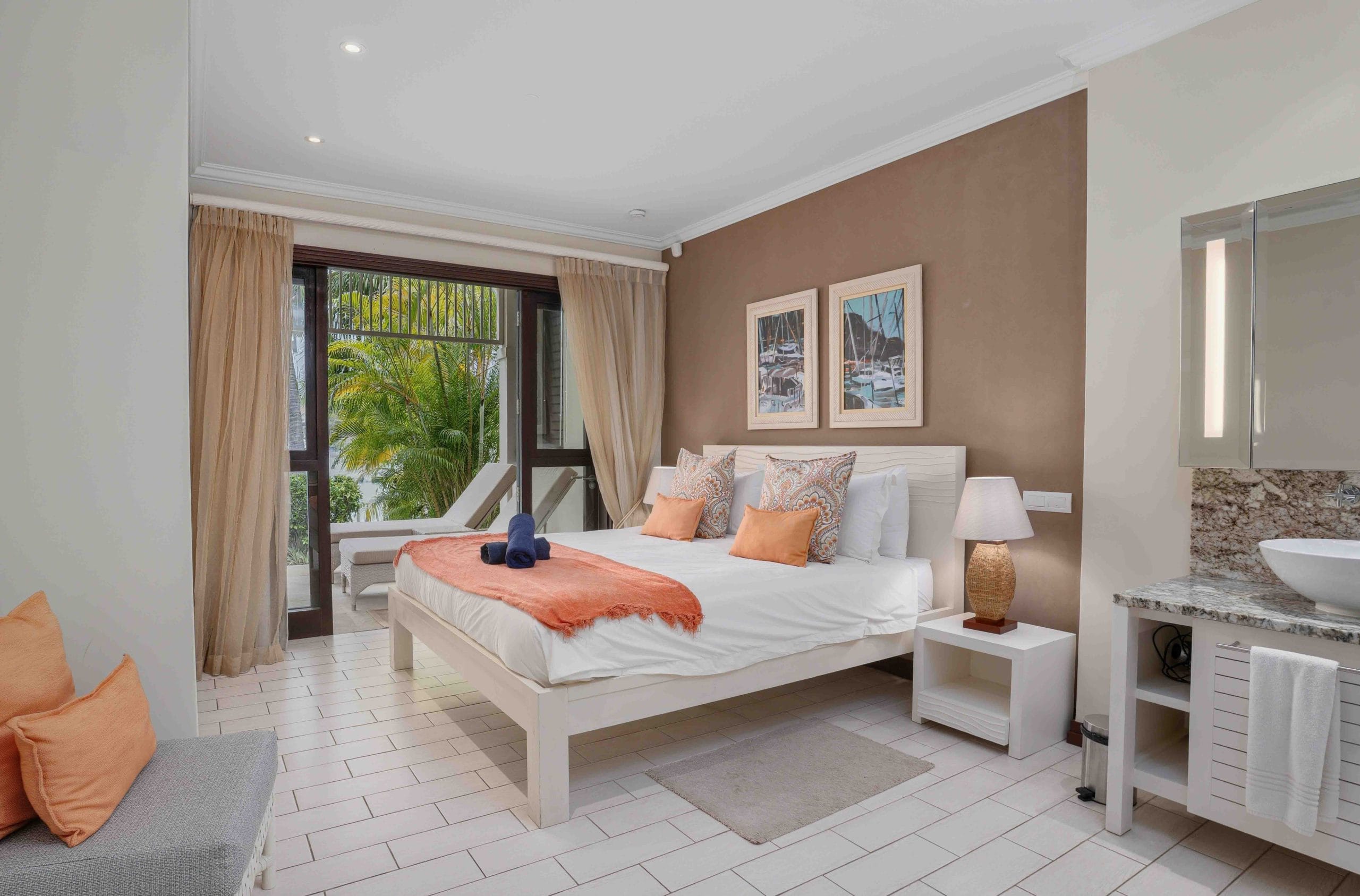 P148A2_bedroom.jpg