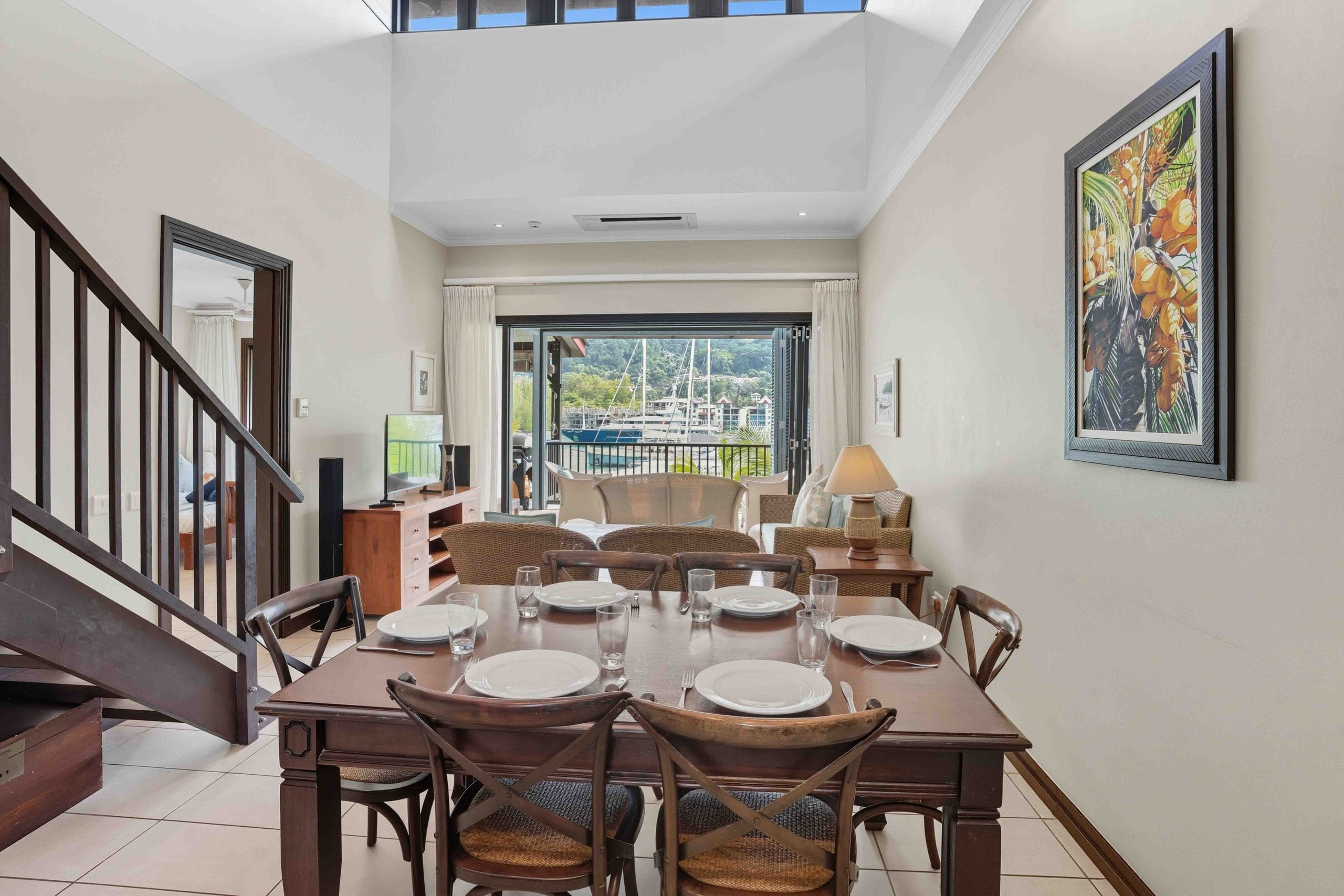 P1A24_dining-room.jpg