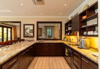 M141_kitchen.jpg
