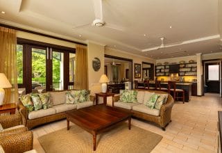 M141_living-room.jpg