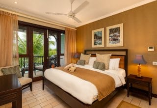 P136A15_bedroom.jpg