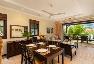 P136A15_dining-room.jpg