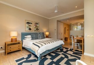 P1A18_bedroom.jpg