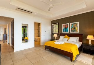 V103_bedroom.jpg