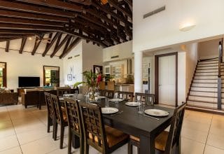 V129_dining-room.jpg
