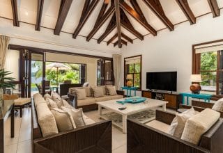 V129_living-room.jpg