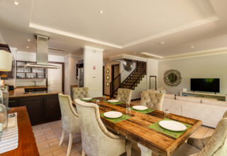 M117_dining-room.jpg
