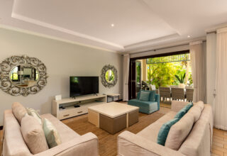 M117_living-room.jpg