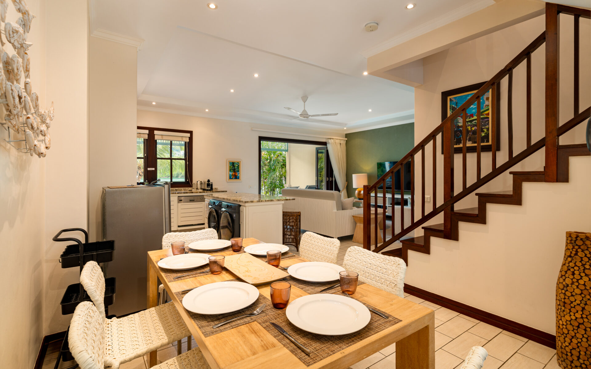 M36_dining-room-1.jpg