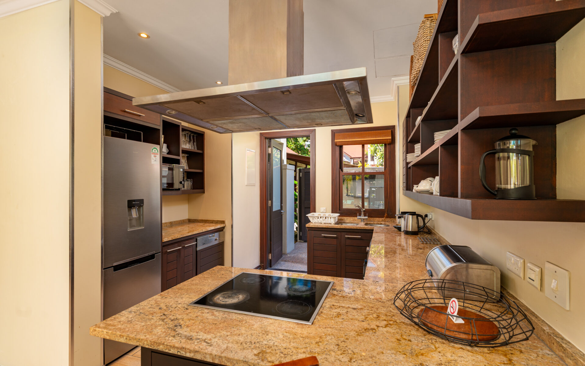 M6_kitchen.jpg