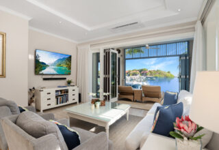 P147A6_living-room.jpg