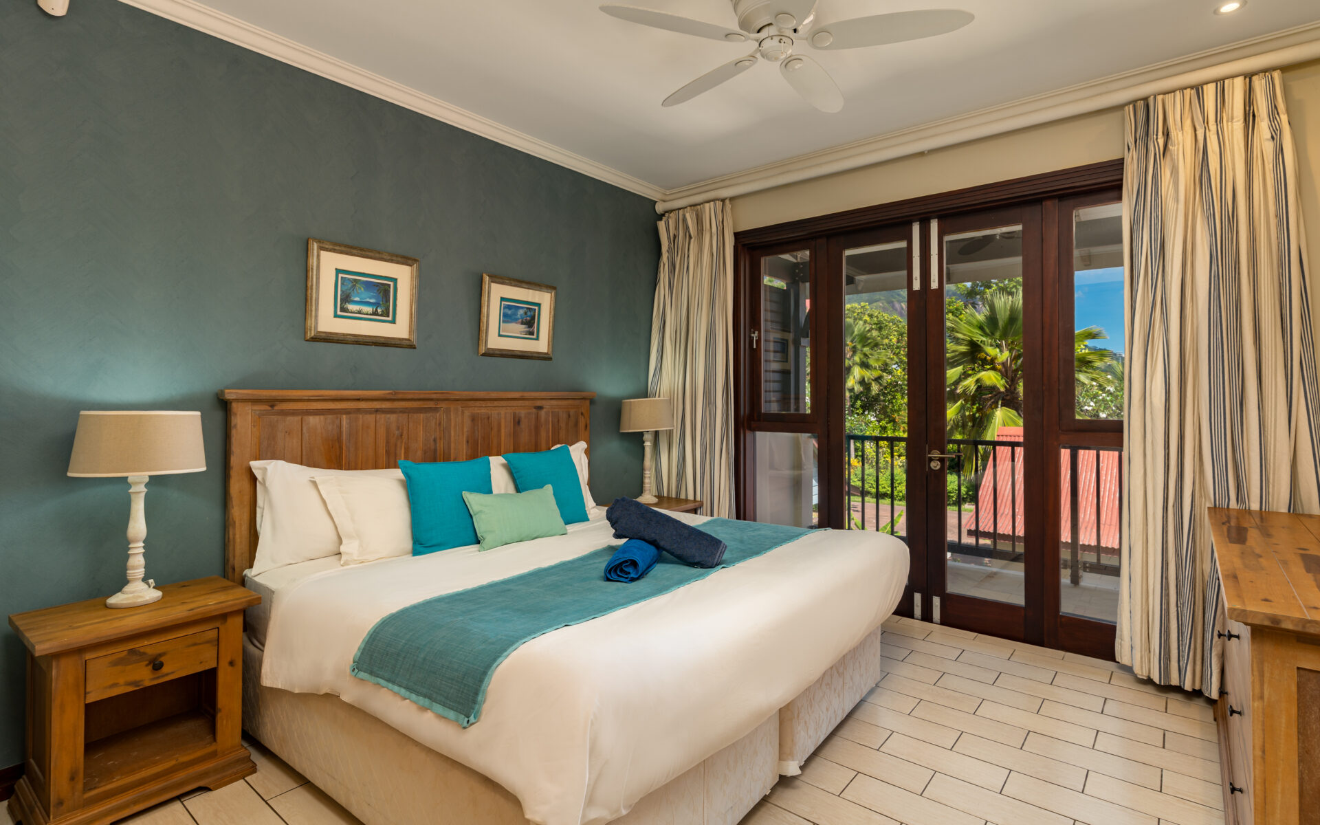 P149A13_bedroom.jpg