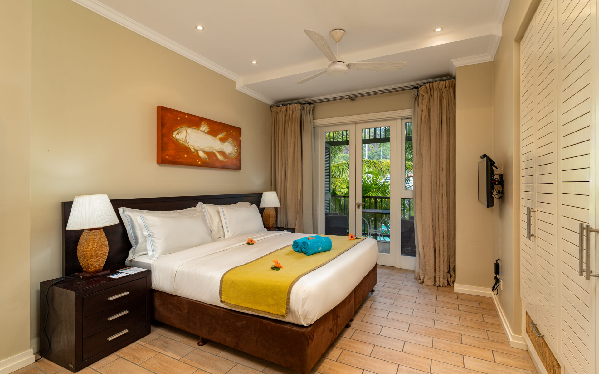 P1A11_bedroom-1.jpg