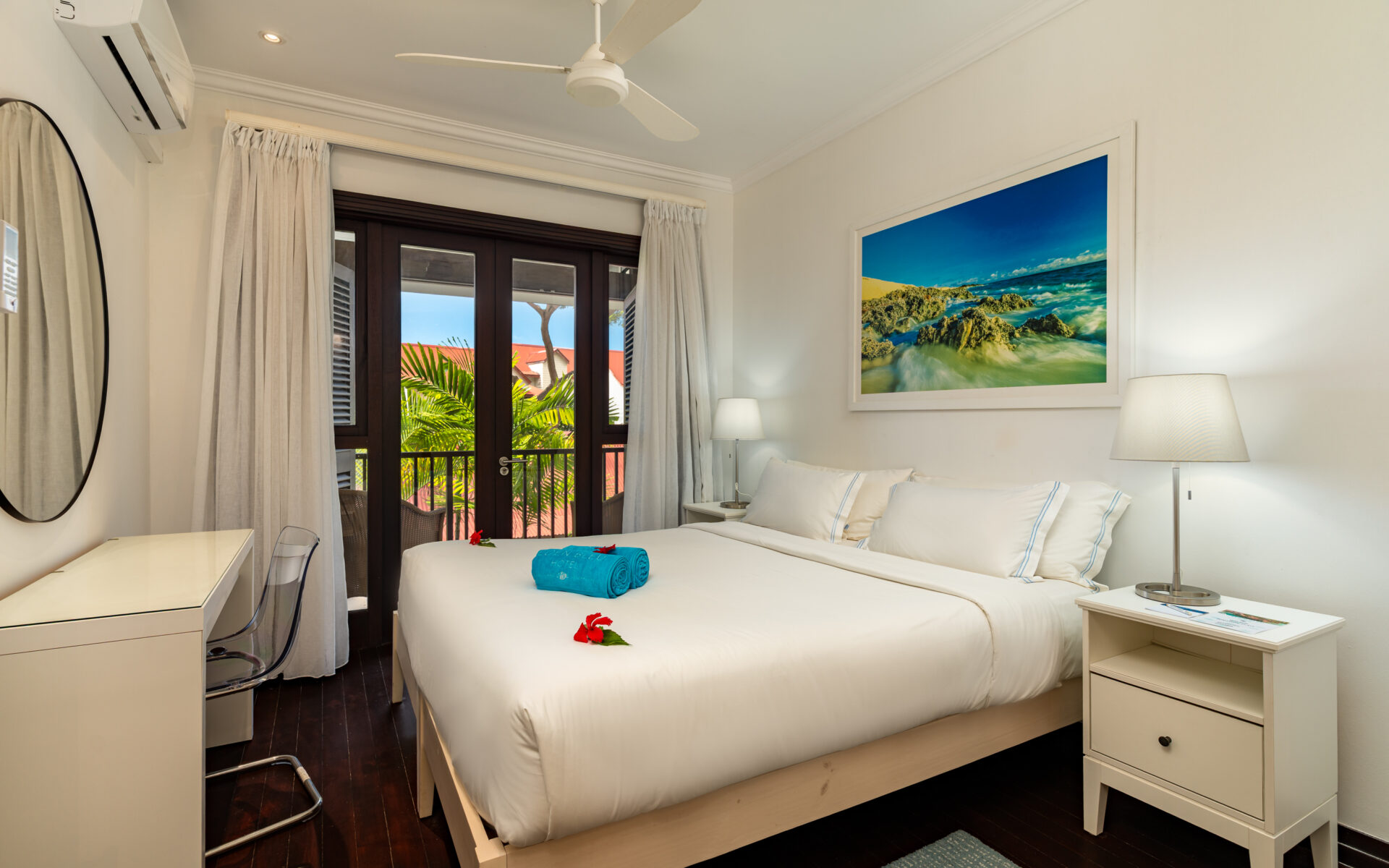 P1A12_bedroom-1.jpg