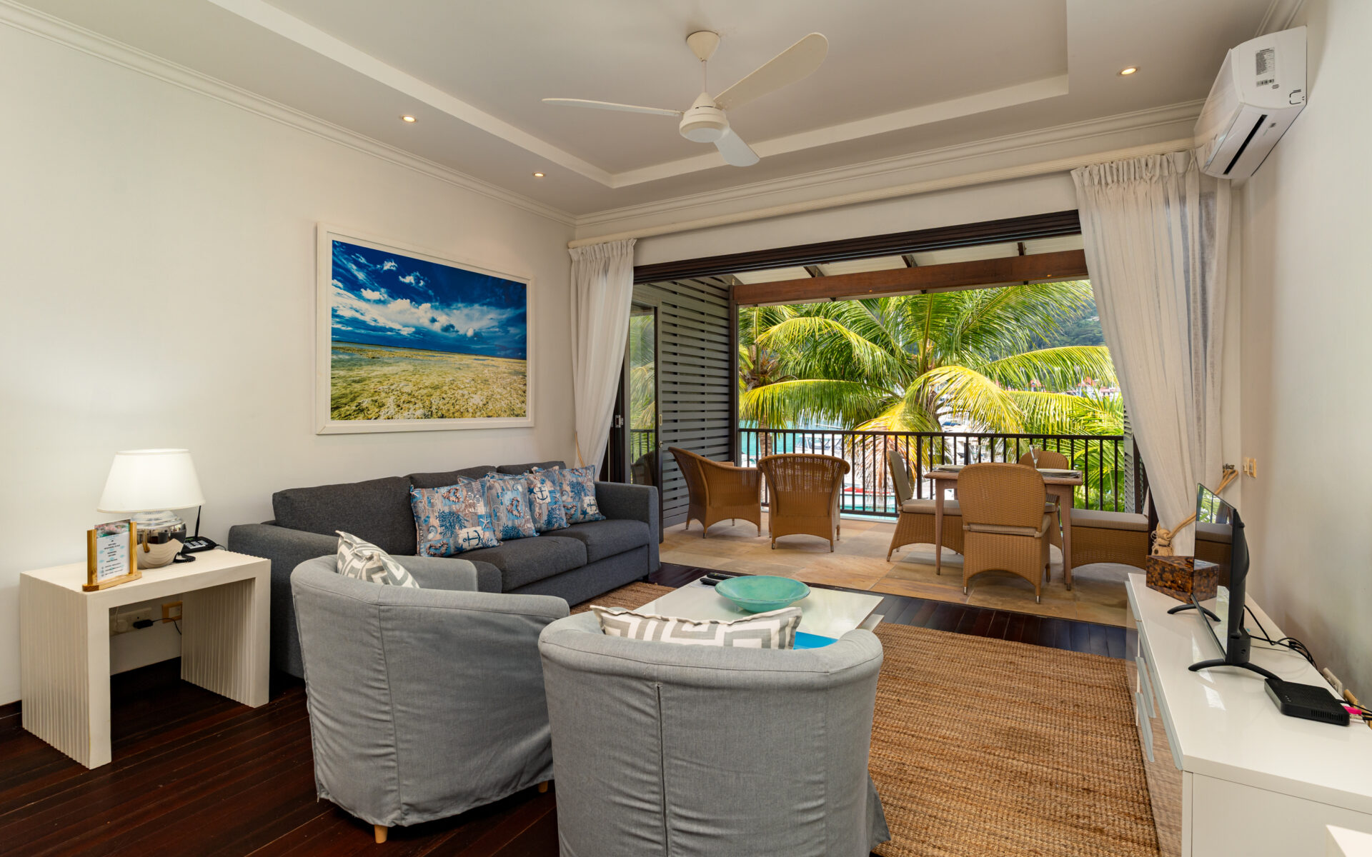 P1A12_living-room-1.jpg