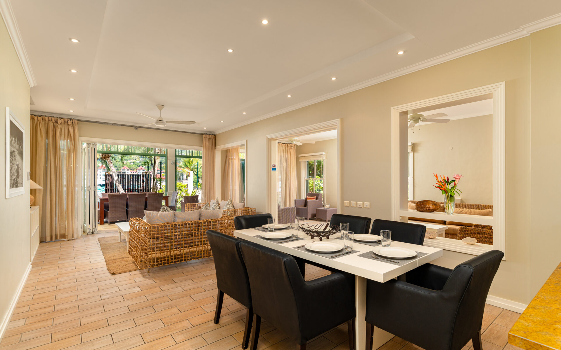 P1A1_dining-room.jpg