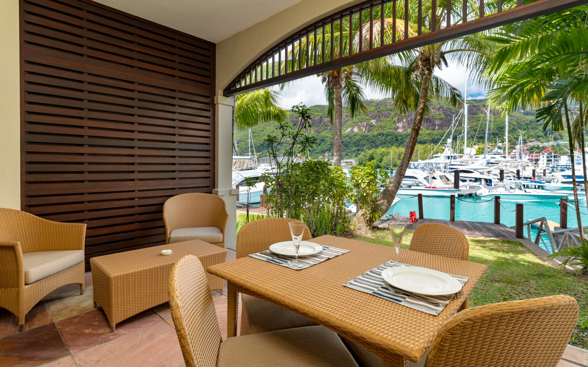 P1A2_dining-room.jpg