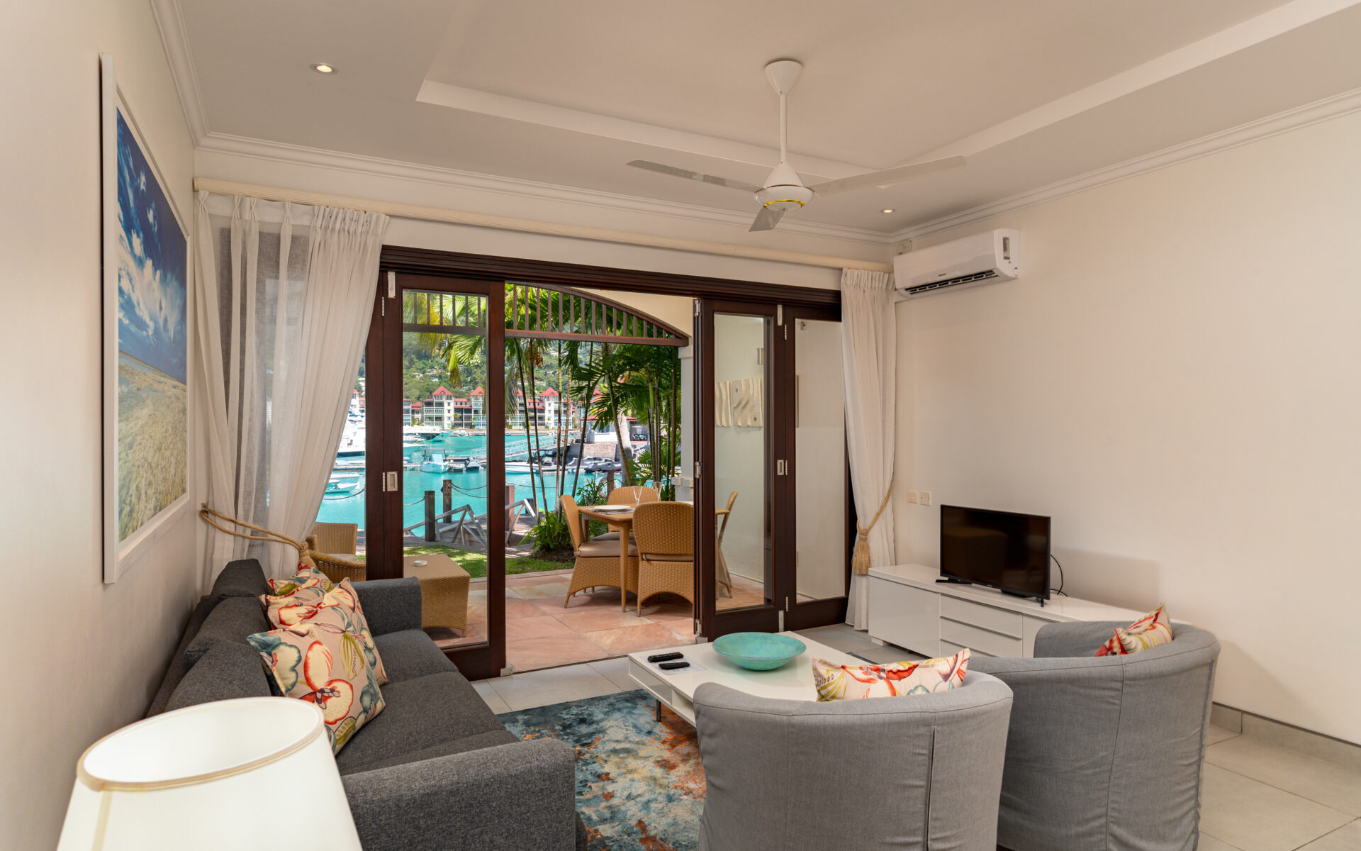 P1A2_living-room.jpg