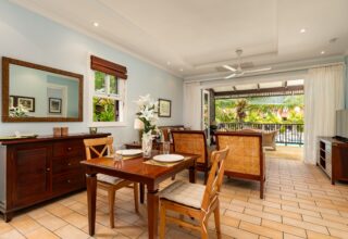 P11A16_dining-room.jpg
