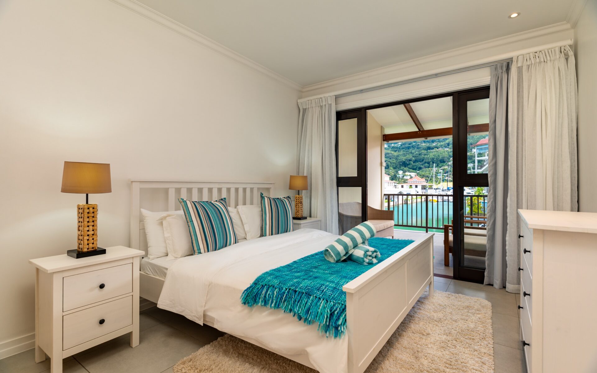 P256A11_bedroom-1.jpg