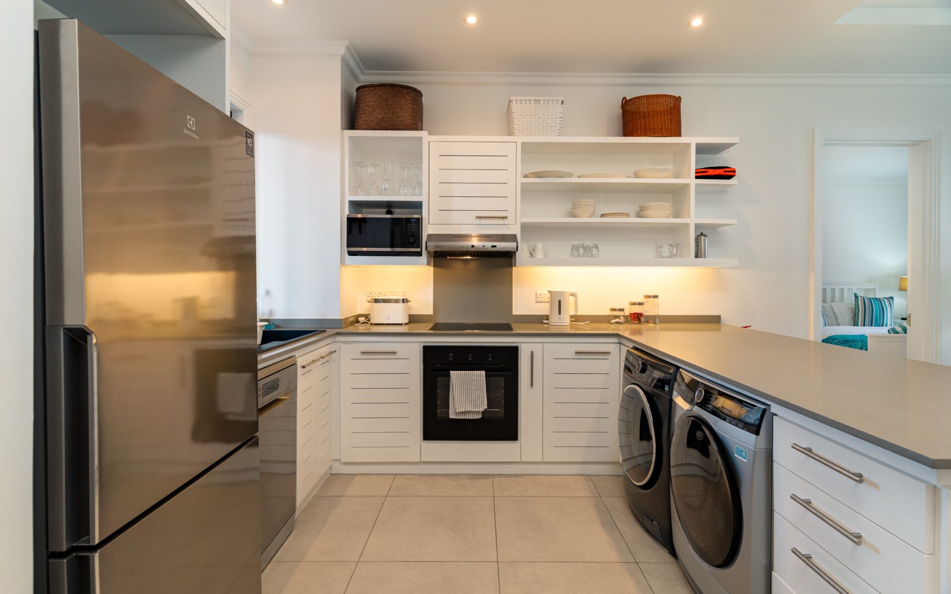 P256A11_kitchen-1.jpg