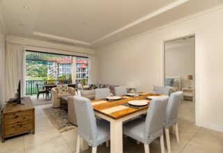 P256A13_dining-room.jpg